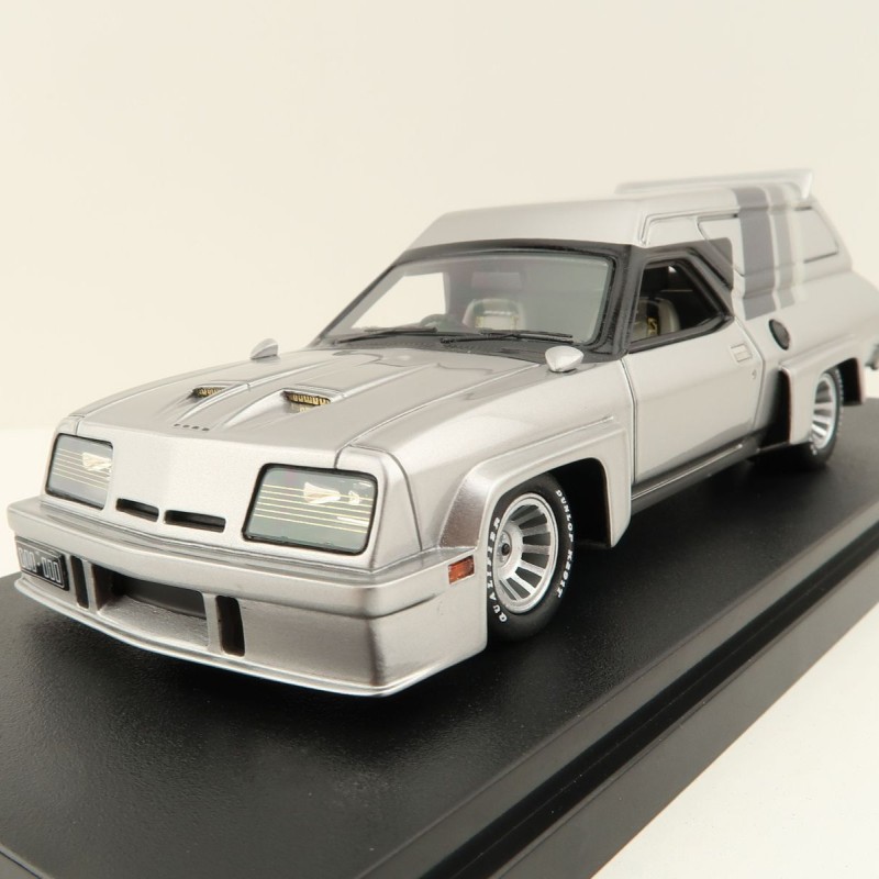 Ace Models ACETF16 Falcon XC CONCORDE Motor Show Panel Van Full Custom 1977 - Scale 1:43