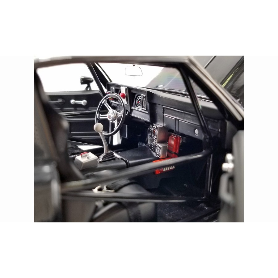 ACME 18935-B 1969 Chevrolet Camaro Street Fighter - Convict - Scale 1:18