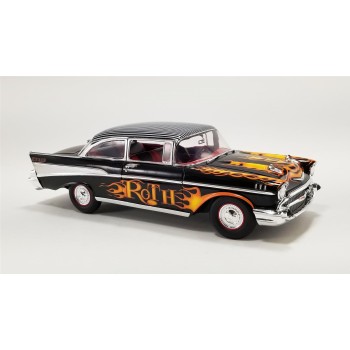 ACME  - Big Daddy Ed Roth Custom Paint Shop 1957 Chevrolet Bel Air - Scale 1:18