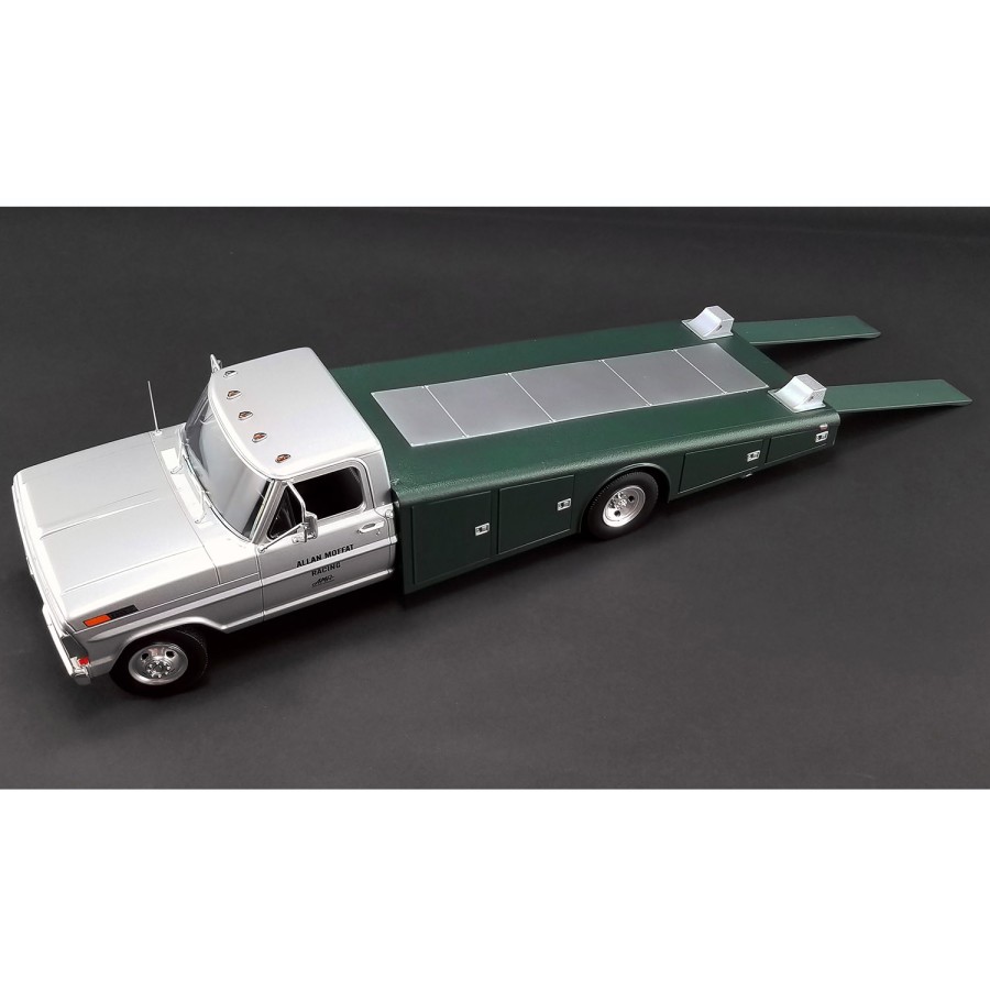 DDA ACME 1801402 1970 Ford F-350 Ramp Truck - BRUT Allan Moffat Racing - Scale 1:18