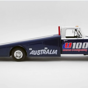 DDA ACME 1801406 1970 Ford F-350 Ramp Truck - U100 Allan Moffat Racing - Scale 1:18