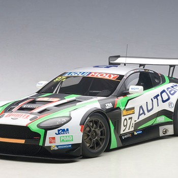 AUTOart - Aston Martin Vantage V12 No 97 3rd 12h Bathurst 2015 MacDowall O'Young Mücke - Scale 1:18
