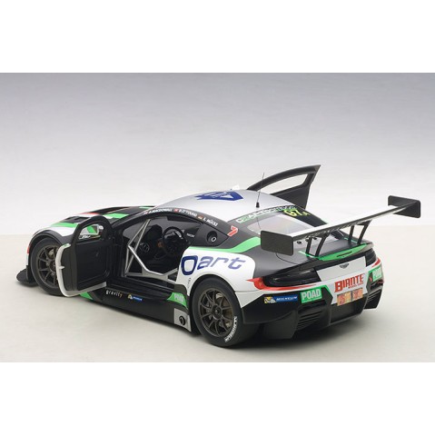 AUTOart - Aston Martin Vantage V12 No 97 3rd 12h Bathurst 2015 MacDowall O'Young Mücke - Scale 1:18