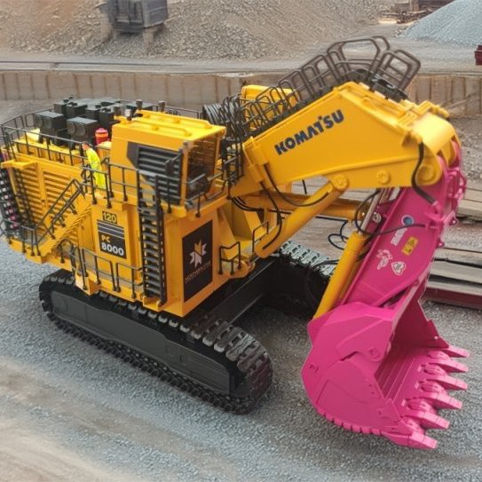 BYMO 25026-13 Komatsu PC8000-6 Diesel Mining Excavator with Front Shovel - Northern Star - Scale 1:50