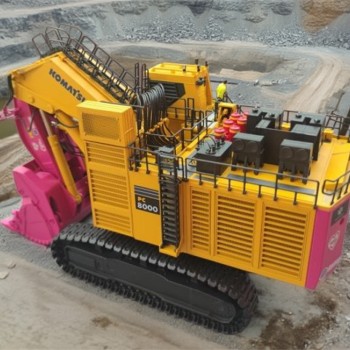 BYMO 25026-13 Komatsu PC8000-6 Diesel Mining Excavator with Front Shovel - Northern Star - Scale 1:50