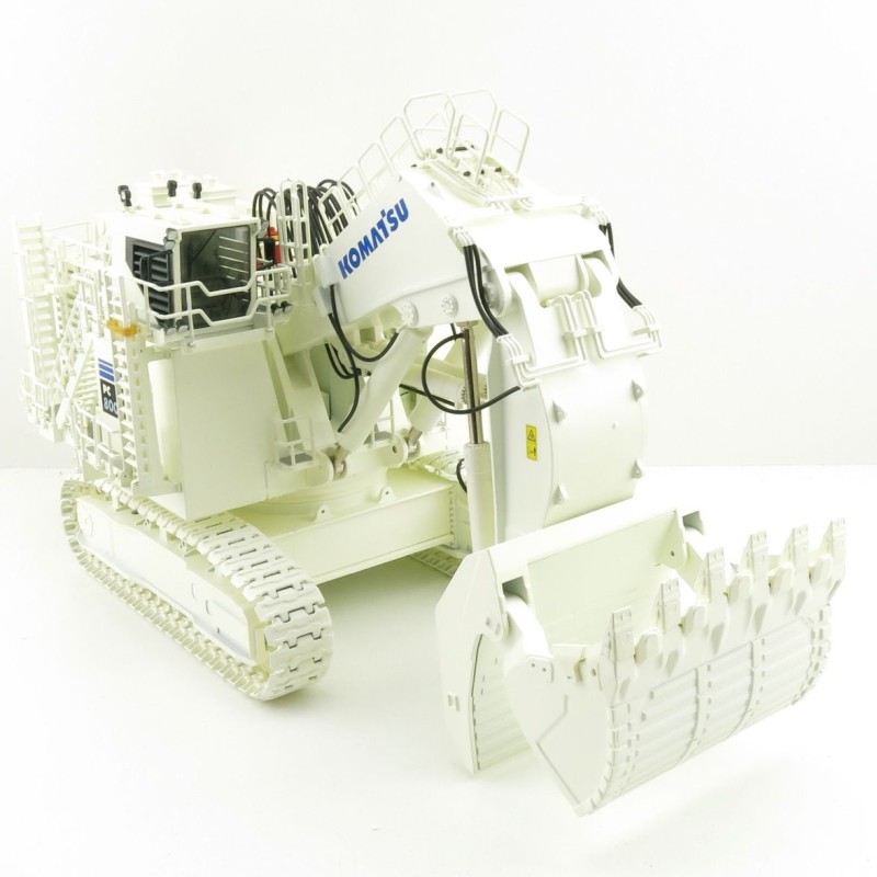 BYMO 25026/9 Komatsu PC8000-11 Diesel Mining Excavator with Front Shovel White  New 2022 - Scale 1:50