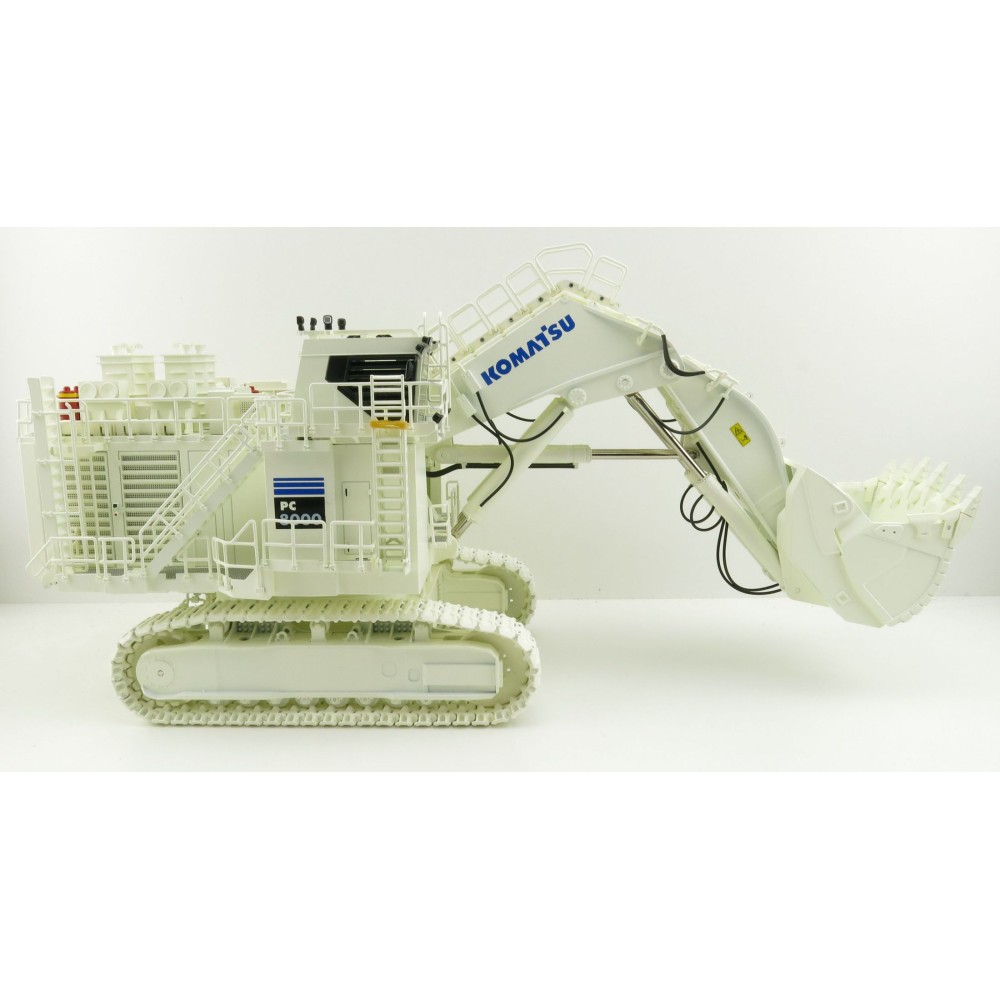 BYMO 25026/9 Komatsu PC8000-11 Diesel Mining Excavator with Front Shovel White  New 2022 - Scale 1:50