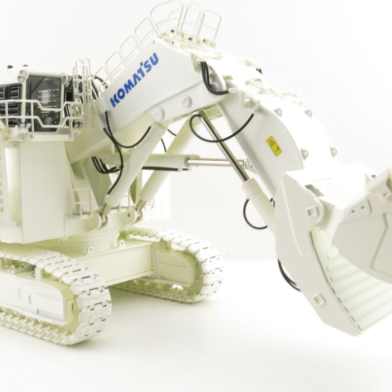 BYMO 25026/9 Komatsu PC8000-11 Diesel Mining Excavator with Front Shovel White  New 2022 - Scale 1:50