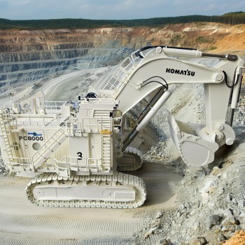 BYMO 25026/3 Komatsu PC8000-6 Electric Mining Excavator with Backhoe Sovel Cerrejon - Scale 1:50