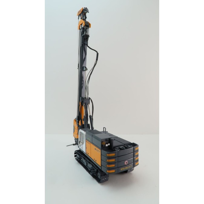 BYMO 25028/1 BAUER RTG RG 21 T Pile Driver with Hydraulic Vibrator 2023 - Scale 1:50 