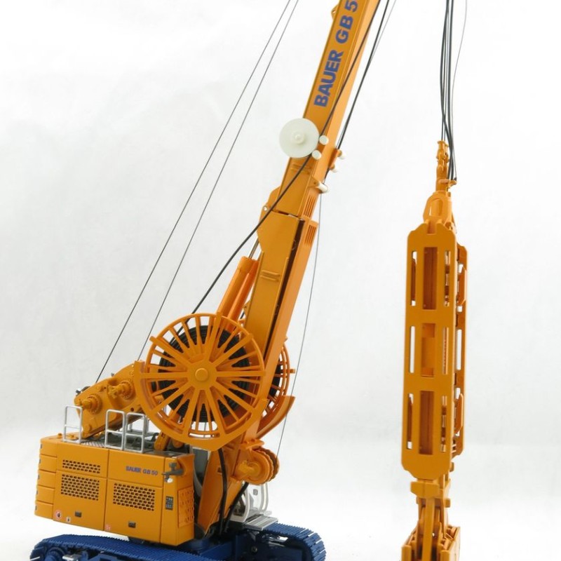 BYMO 25030/1 BAUER Grab System GB50 Grab Carrier with Diaphragm Wall Grab DHG V  - Scale 1:50