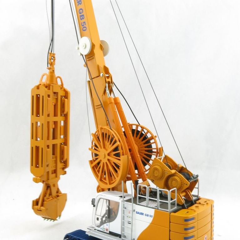 BYMO 25030/1 BAUER Grab System GB50 Grab Carrier with Diaphragm Wall Grab DHG V  - Scale 1:50