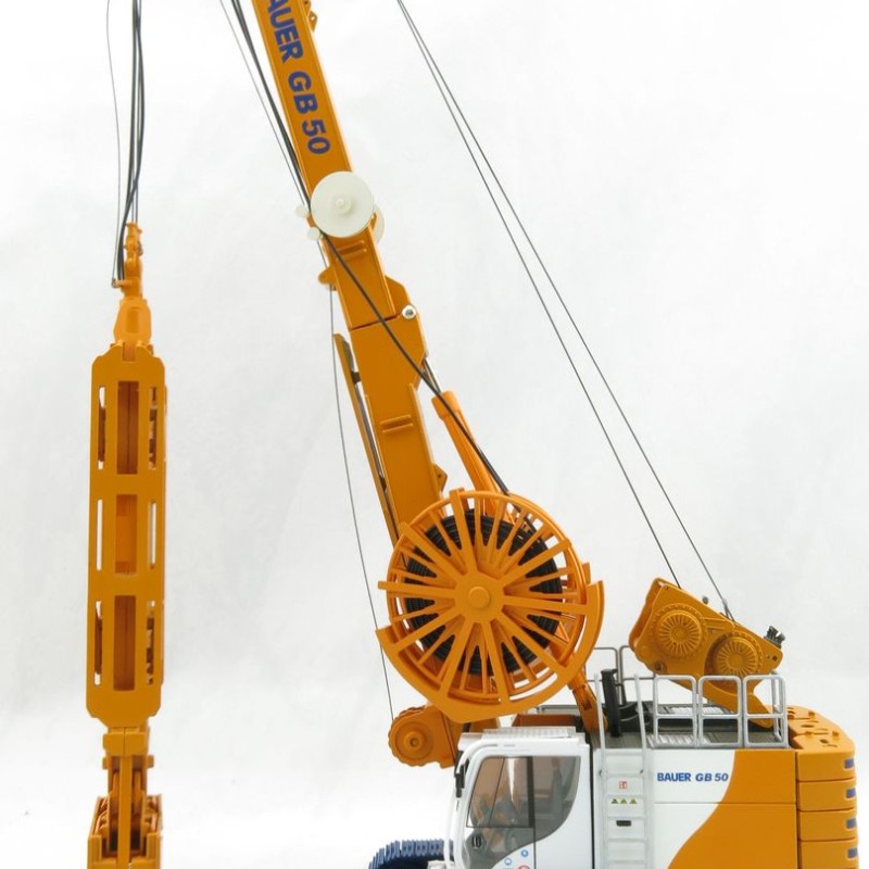 BYMO 25030/1 BAUER Grab System GB50 Grab Carrier with Diaphragm Wall Grab DHG V  - Scale 1:50