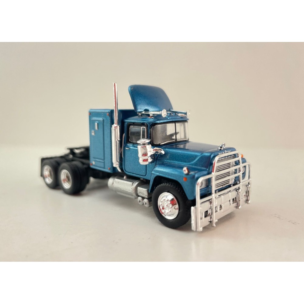 Brekina - 1966 Mack RS 700 6x4 Prime Mover Metallic Blue - Scale 1:87 
