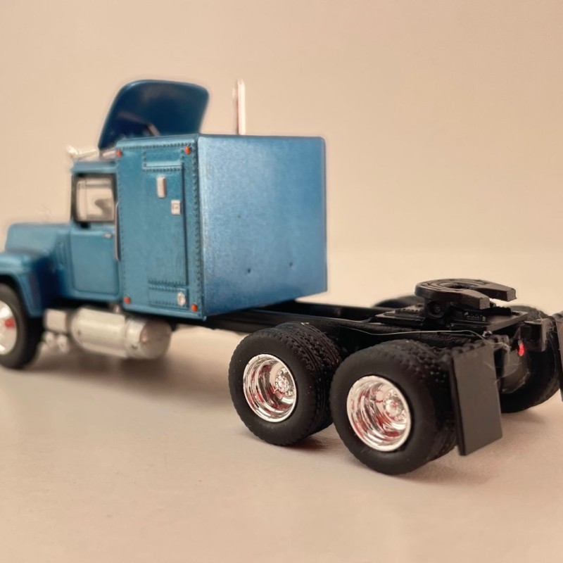 Brekina - 1966 Mack RS 700 6x4 Prime Mover Metallic Blue - Scale 1:87 