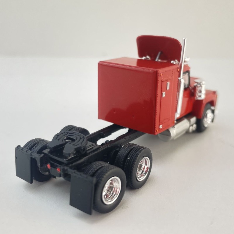 Brekina - 1966 Mack RS 700 6x4 Prime Mover Red - Scale 1:87