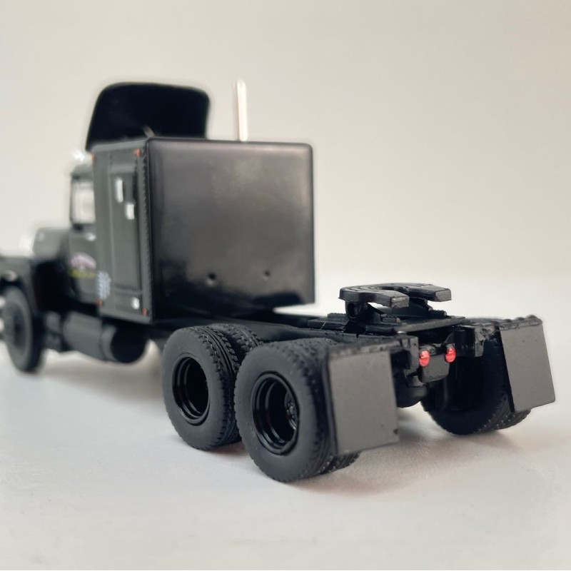 Brekina - Mack RS 700 6x4 Prime Mover R.D. Trucking Rubber Ducky Movie Convoy - Scale 1:87