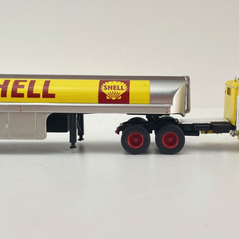 Brekina - Peterbilt 281 Prime Mover with Tank Trailer - Shell - Scale 1:87