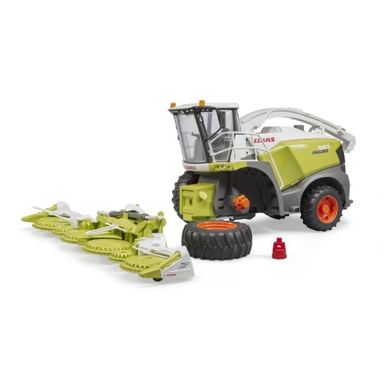 Bruder 02134 - Claas Jaguar 980 Forage Harvester - Scale 1:16