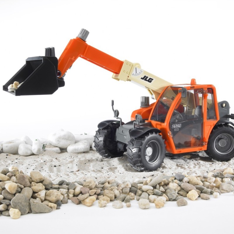 Bruder 02140 - JLG 2505 Telescopic Loader - Scale 1:16 
