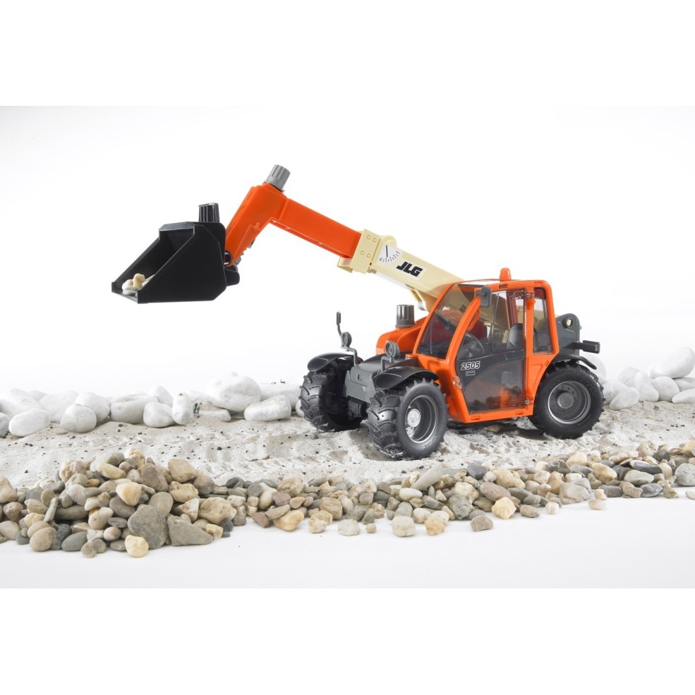 Bruder 02140 - JLG 2505 Telescopic Loader - Scale 1:16 