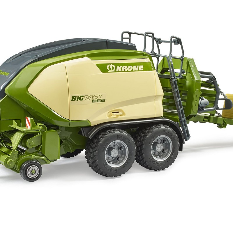 Bruder 02033 - Krone Big Pack 1290 HDP VC Baler with 2 Block Bales - Scale 1:16