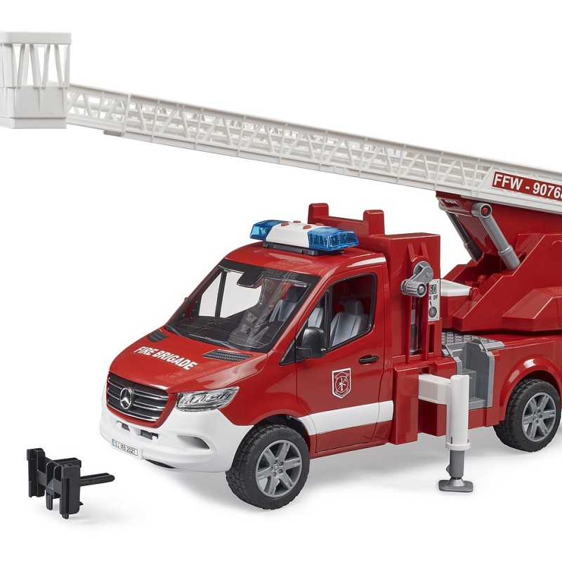 Bruder 02673 - Mercedes-Benz Sprinter Fire Engine with Ladder Water Pump New 2022 - Scale 1:16