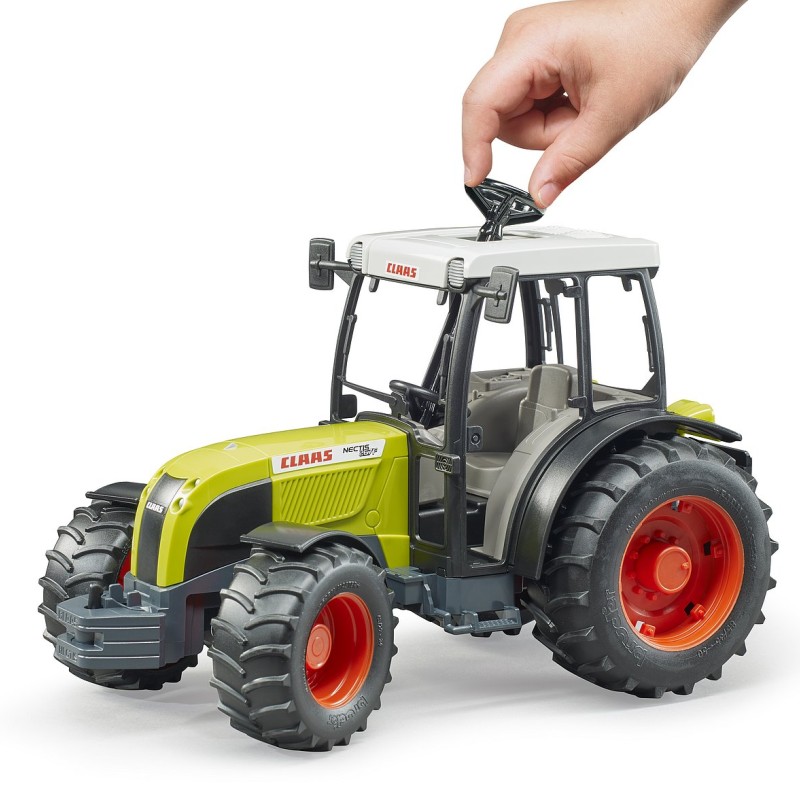 Bruder 02110 Claas Nectis 267 F Tractor Scale 1:16 