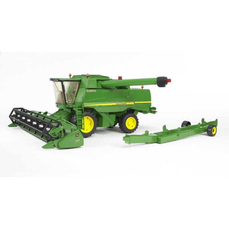 Bruder 02132 - John Deere Combine Harvester T670i - Scale 1:16 