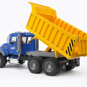 Bruder 02815 - MACK Truck Granite Up Truck - Scale 1:16 