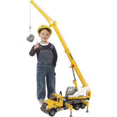 Bruder 02818 - MACK Granite Liebherr Crane Truck - Scale 1:16 