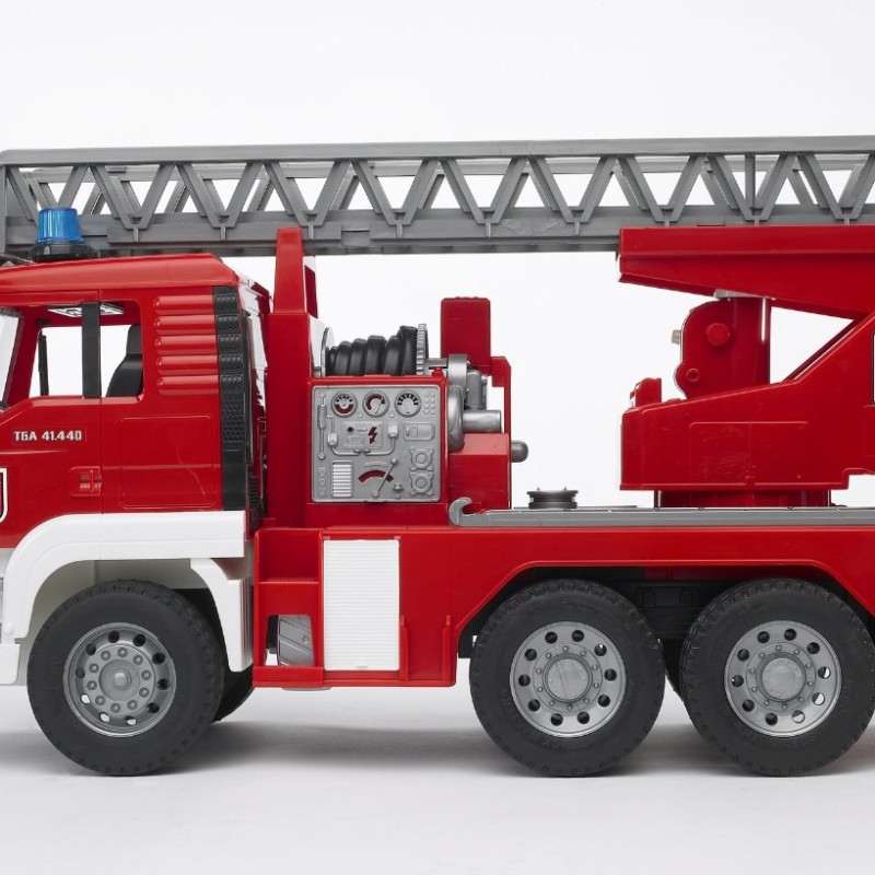 Bruder 02771 - MAN Fire Ladder Truck with Water Pump and Lights - Scale 1:16 