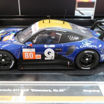 Carrera 23971 DIGITAL 1:24 Porsche 911 RSR Ebimotors No 80 Slot Car