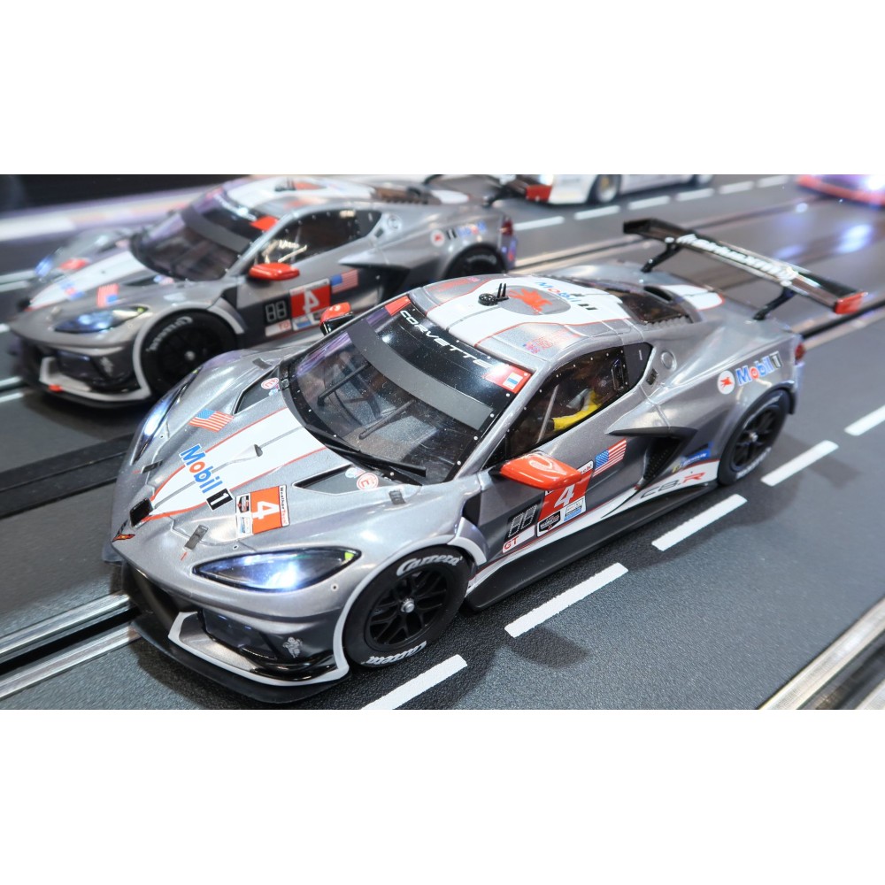 Carrera 23972 Digital 1:24 Chevrolet Corvette C8.R No 4 Slot Car