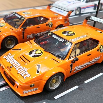 Carrera 23976 Digital 1:24 BMW M1 Procar Jägermeister Racing Team Nr. 1 Slot Car
