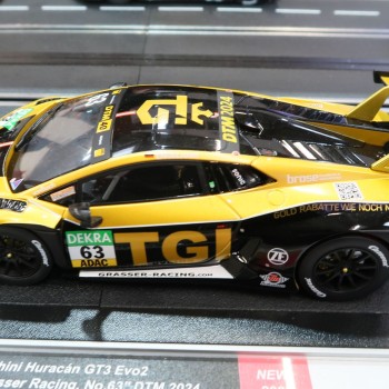 Carrera 23986 Digital 1:24 Lamborghini Huracan GT3 Evo2 GRT Grasser Racing No 63 DTM 2024 Slot Car