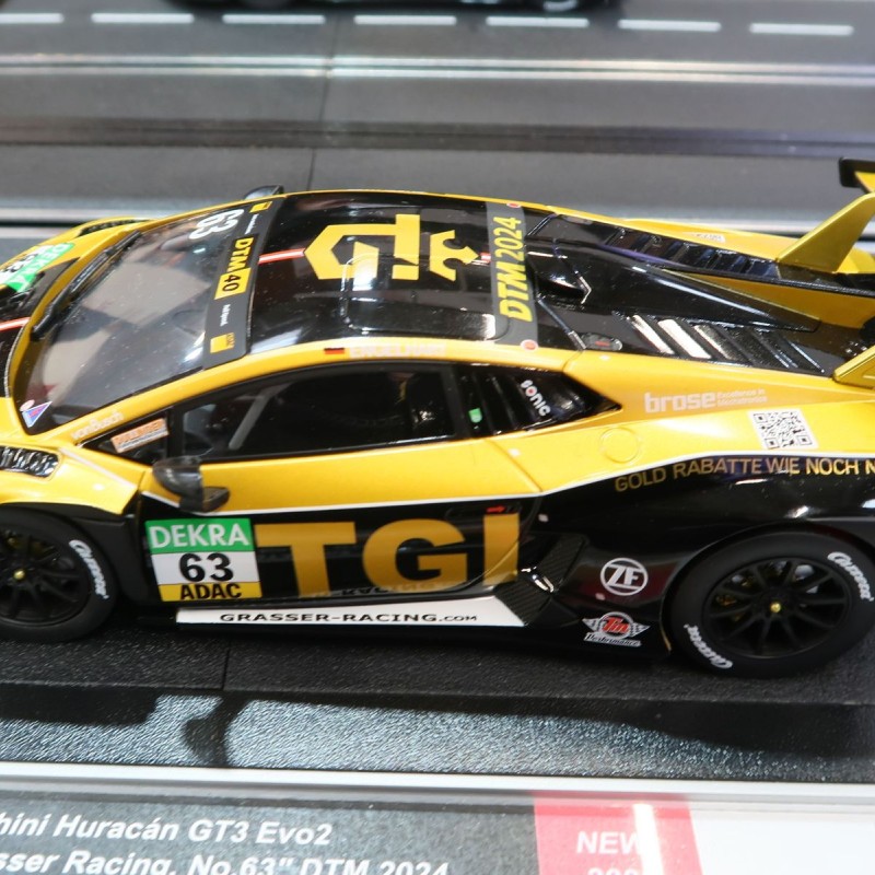 Carrera 23986 Digital 1:24 Lamborghini Huracan GT3 Evo2 GRT Grasser Racing No 63 DTM 2024 Slot Car