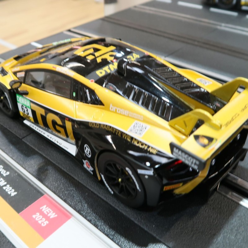 Carrera 23986 Digital 1:24 Lamborghini Huracan GT3 Evo2 GRT Grasser Racing No 63 DTM 2024 Slot Car