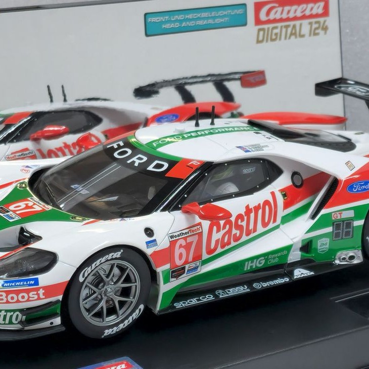 Carrera 24000 Digital 1:24 Ford GT Race Car No 67 Slot Car