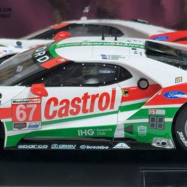 Carrera 24000 Digital 1:24 Ford GT Race Car No 67 Slot Car
