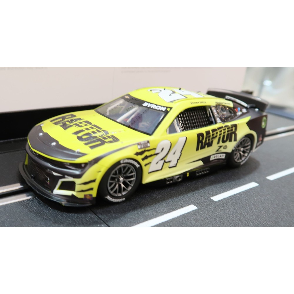 Carrera 32006 Digital 1:32 NASCAR Camaro NextGen ZL1 Hendrick Motorsports William Byron No 24 Slot Car
