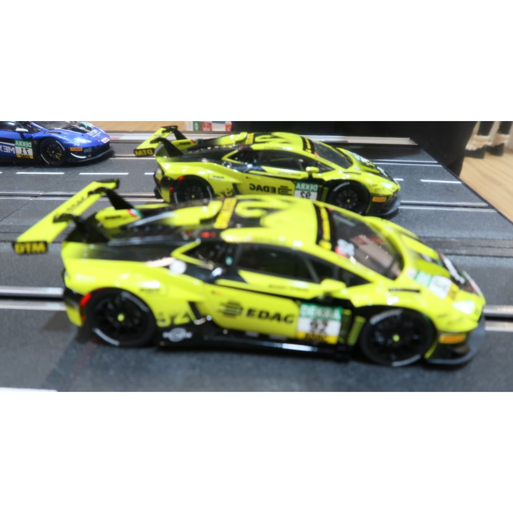 Carrera 32008 Digital 1:32 Lamborghini Huracan GT3 Evo2 SSR Performance M.Bortolotti No.92 DTM Slot Car
