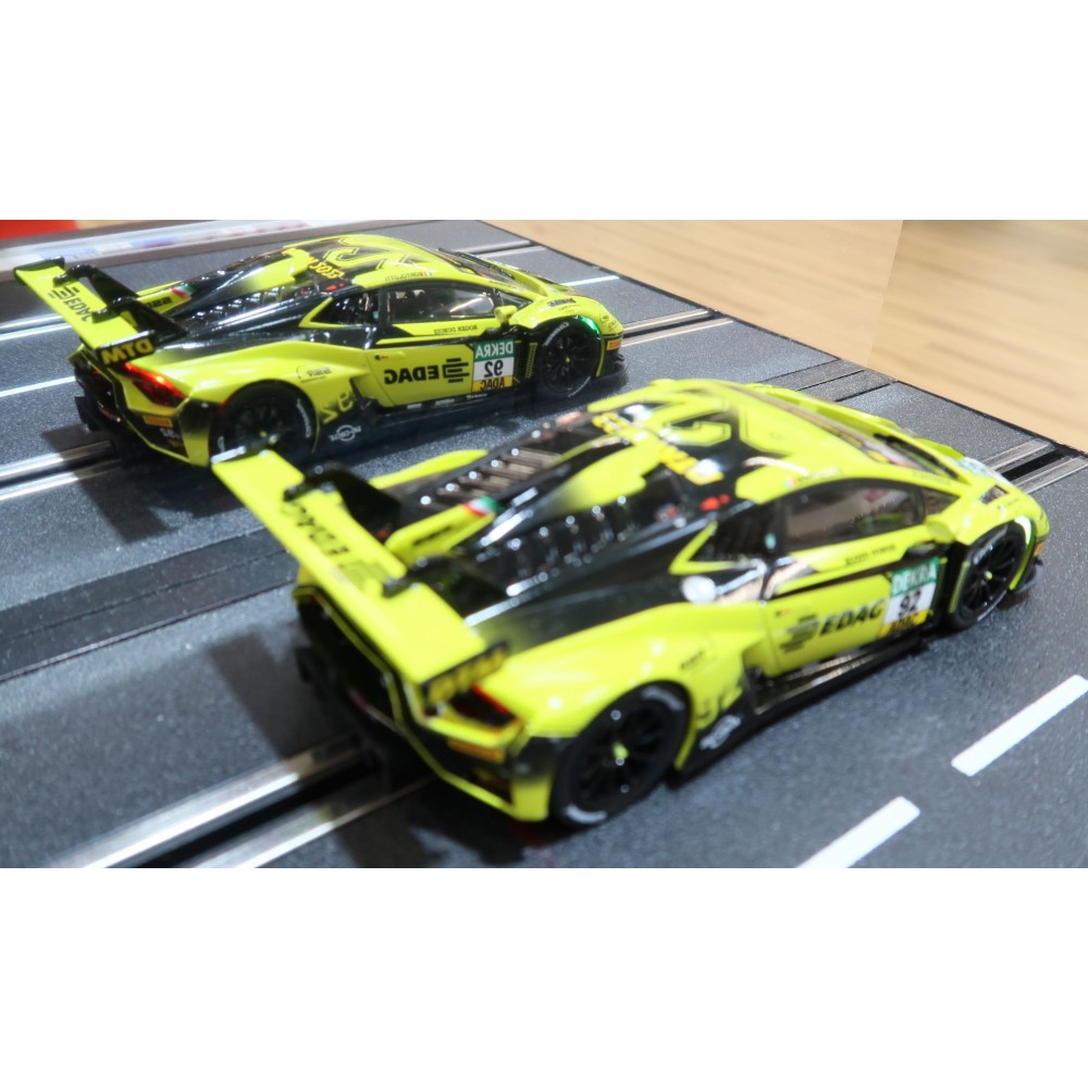 Carrera 32008 Digital 1:32 Lamborghini Huracan GT3 Evo2 SSR Performance M.Bortolotti No.92 DTM Slot Car