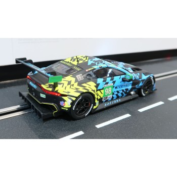 Carrera 32022 Digital 1:32 Aston-Martin Vantage GT3 Northwest No 98 Slot Car