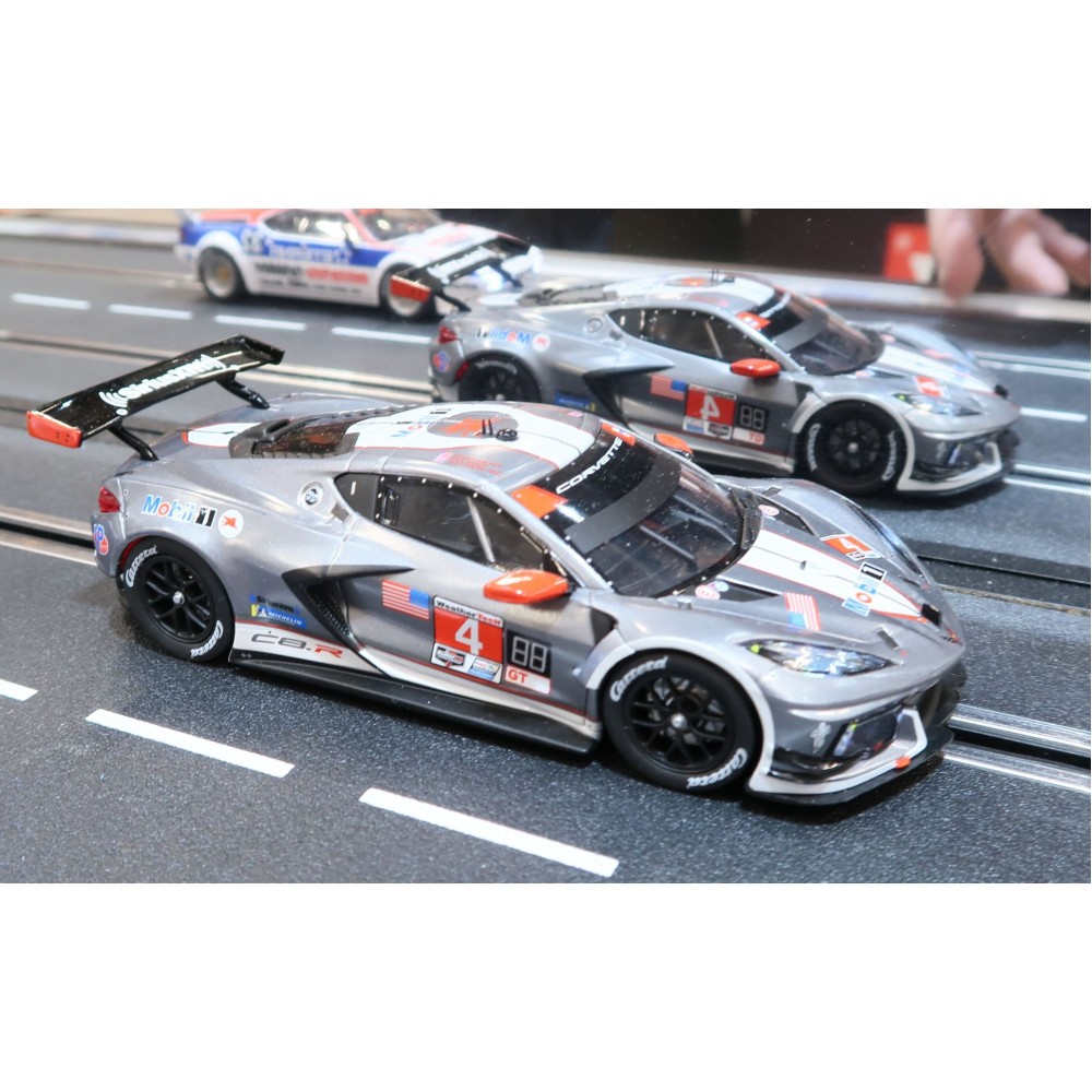 Carrera 32025 Digital 1:32 Chevrolet Corvette C8.R No 4 Slot Car