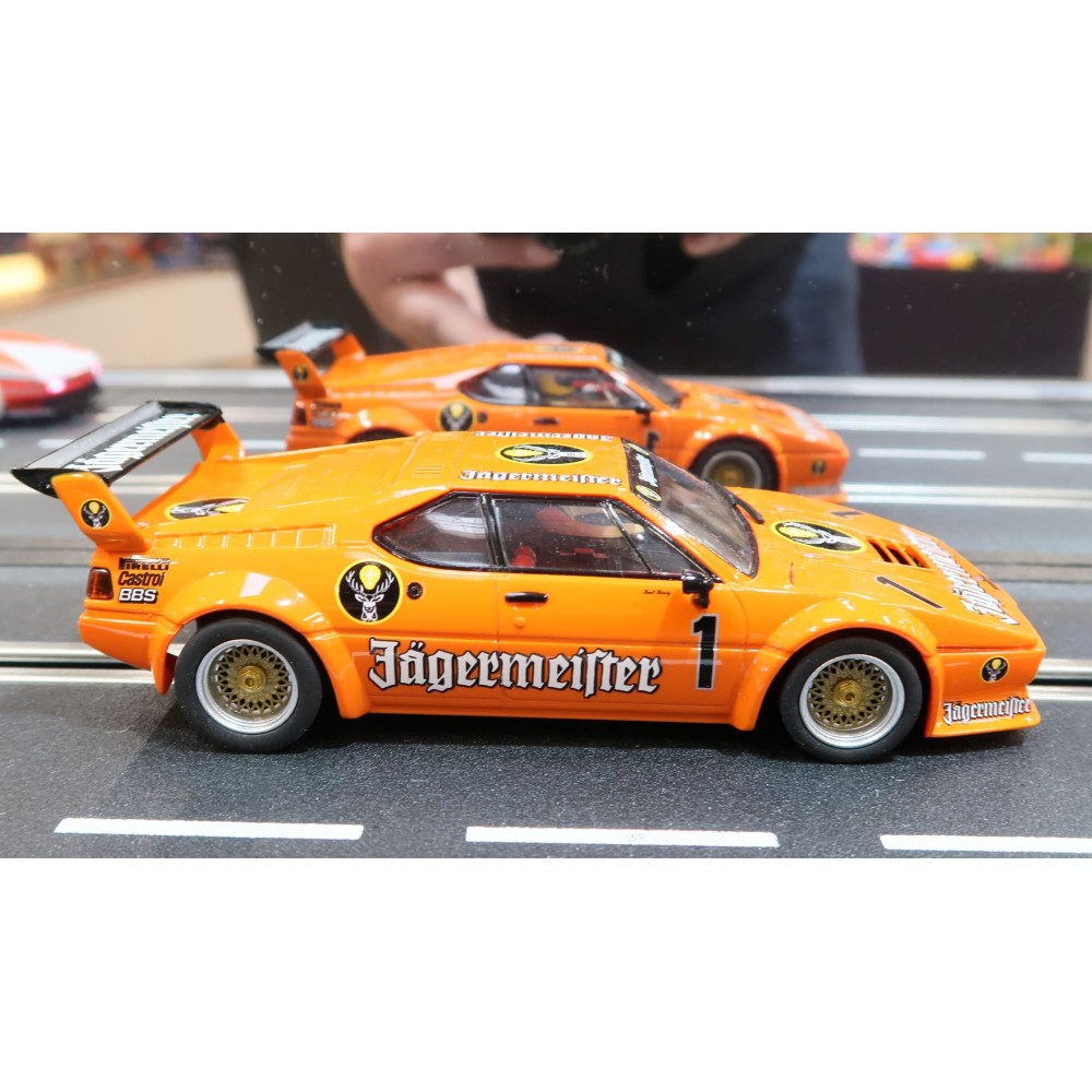 Carrera 32031 Digital 1:32 BMW M1 Procar Jägermeister Racing Team Nr. 1 Slot Car 