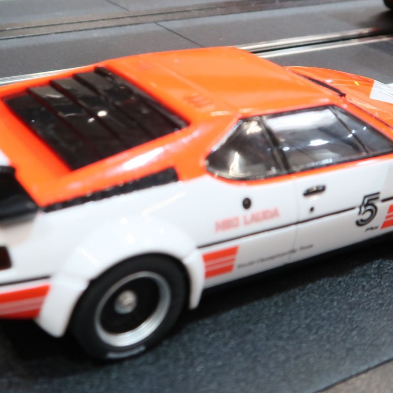 Carrera 32032 Digital 1:32 BMW M1 Procar Hockenheim 1979 Niki Lauda Nr.5 Slot Car