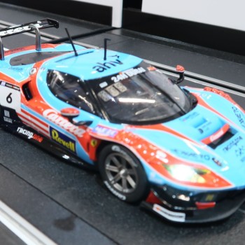 Carrera 32043 Digital 1:32 Ferrari 296 GT3 Carrera No 20 24H Dubai Slot Car