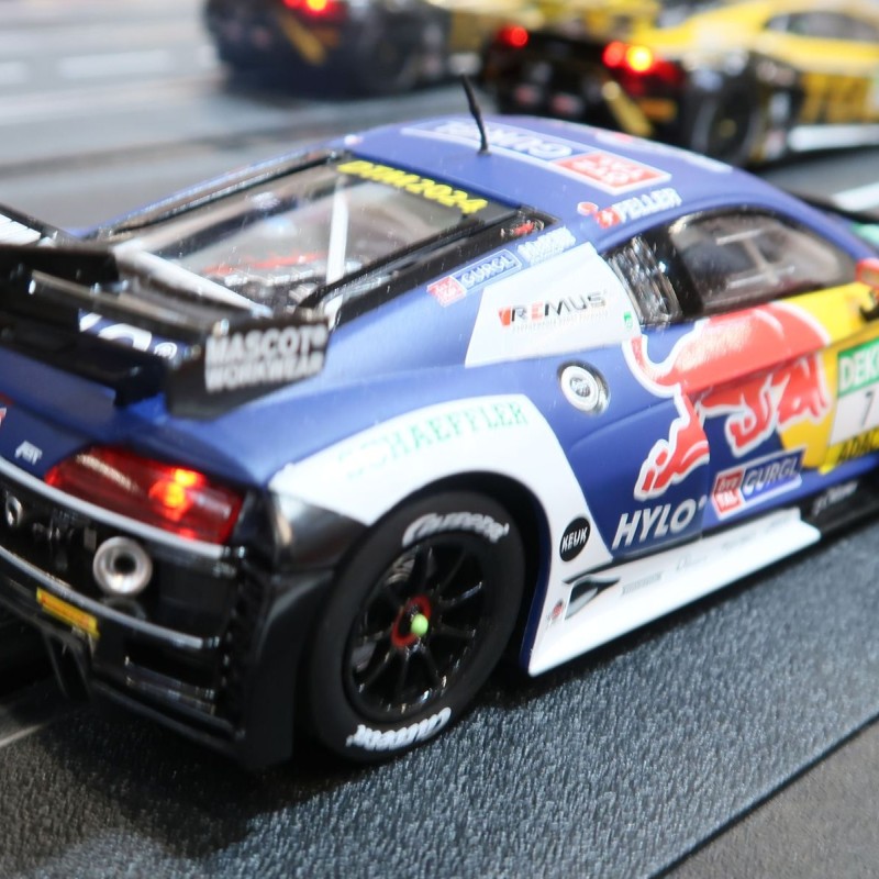Carrera 32044 Digital 1:32 Audi R8 LMS GT3 Abt Sportsline Red Bull DTM 2024 Slot Car