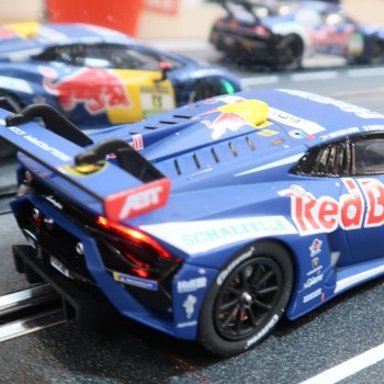 Carrera 32057 Digital 1:32 Lamborghini Huracan GT3 Evo2 Abt-Sportsline No 27 Slot Car